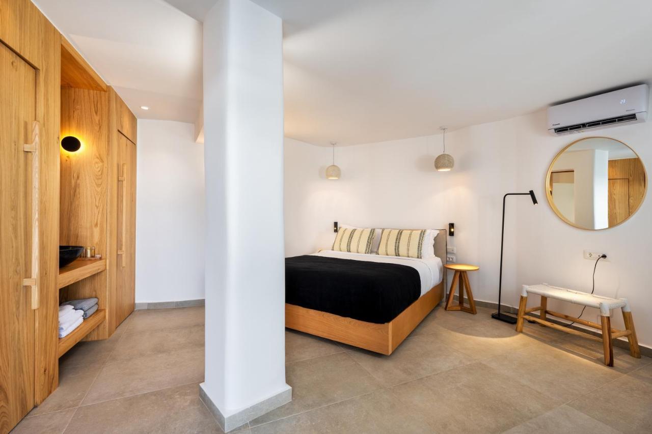 סנטוריני Callia Retreat Suites - Adults Only מראה חיצוני תמונה